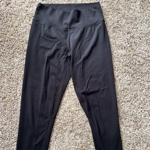 Women's P'tula Black Leggings